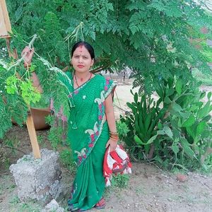 Meet your Posher, Poonam